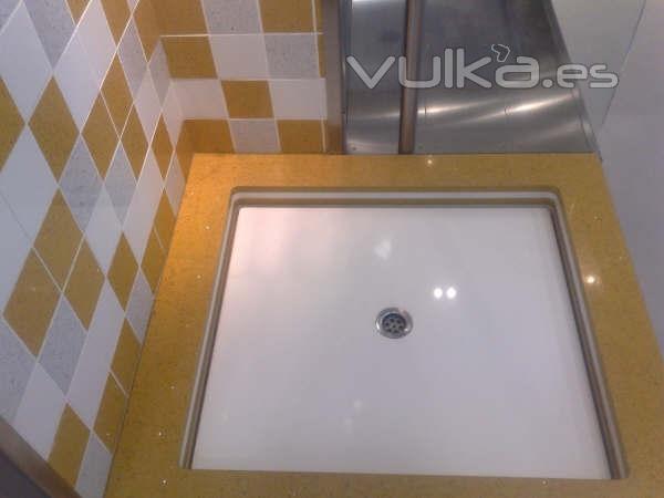 Plato de ducha de Silestone 