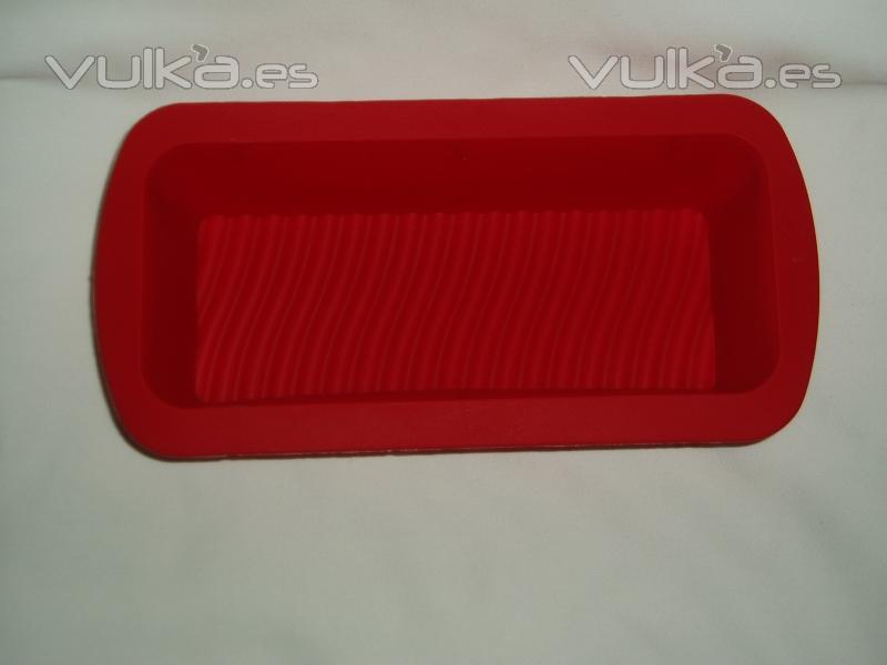 Molde reutilizable de silicona para CAKE  medidas 27 x 13´5 x 10 cm
