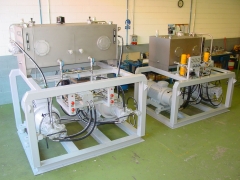 Conjunto depositos inox con xasis para industria naval