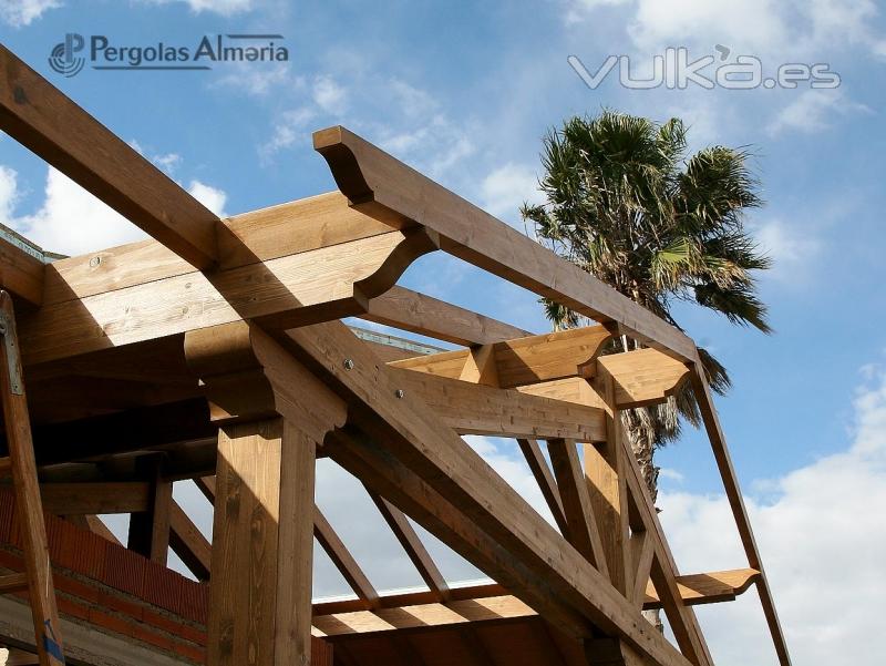 pergolas y casas de madera, garrucha,elegido,roquetas,aguadulce,vera