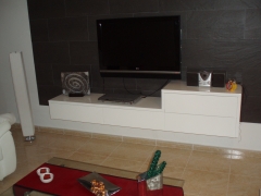 Mueble de salon blanco brillo
