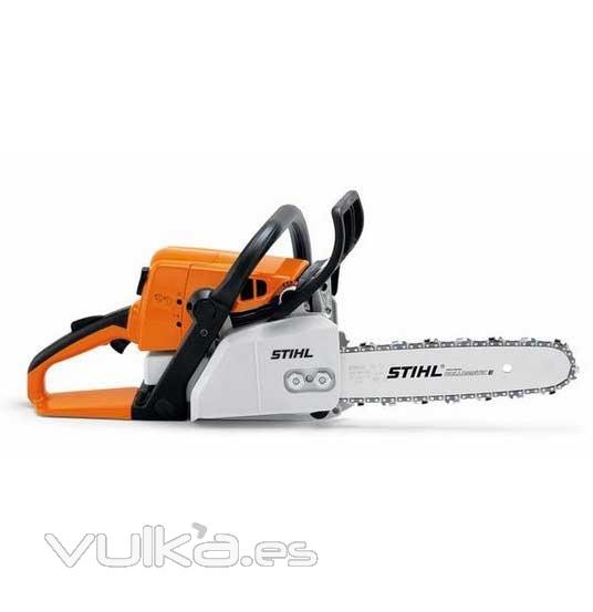 MOTOSIERRA STIHL MS 230