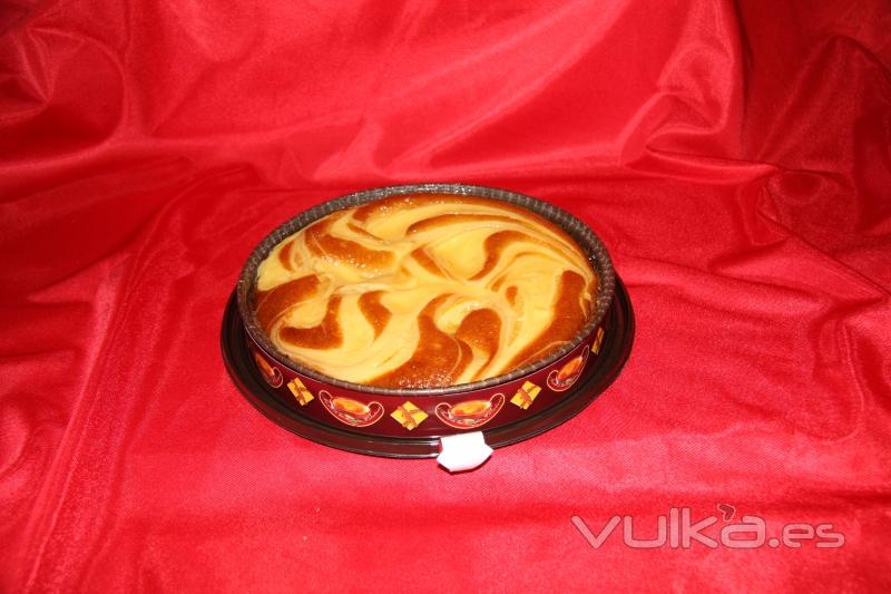 EXQUISITA TARTA DE CREMA CATALANA.