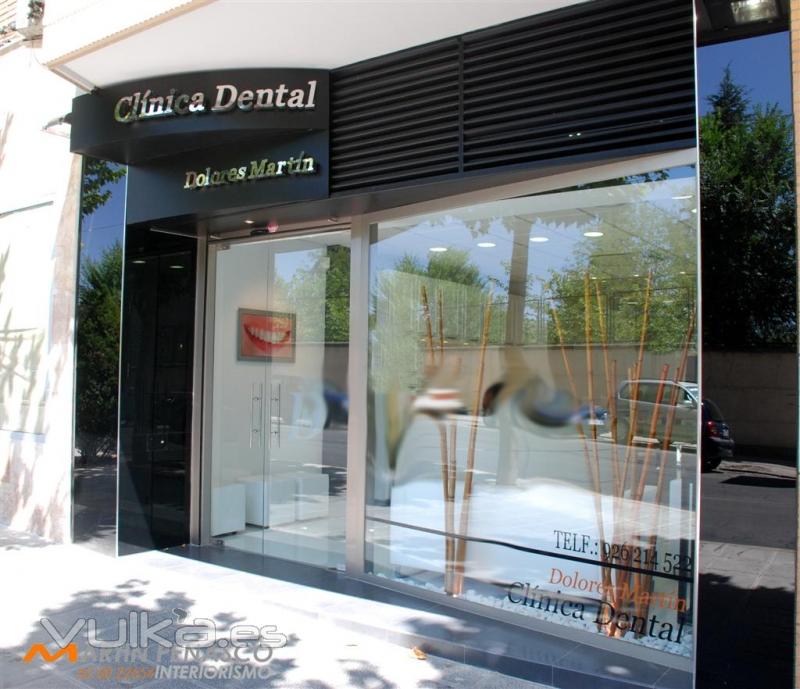 Clinica Dental Dolores Martn. Fachada - MARTINPEASCOinteriorismo. Tlf. 650022654