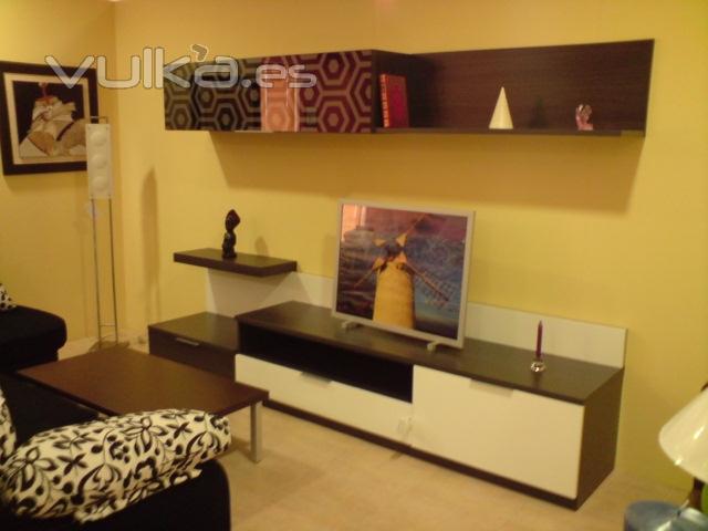 mueble moderno, disponible en varios colores y medidas.