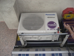detalle de condensadora en NEW LENST Fuenlabrada
