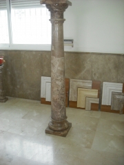 Columna marmol emperador