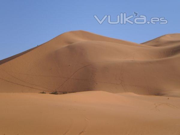 La gran duna en Merzouga