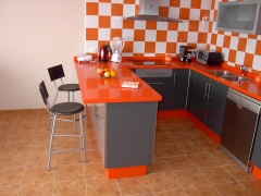 Cocina Formica Naranja-Gris 3