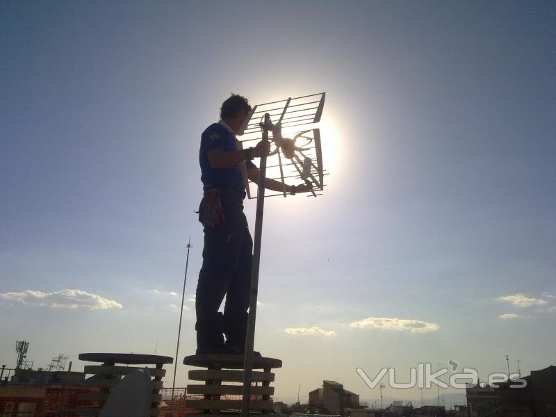 INSTALADORES AUTORIZADOS, 