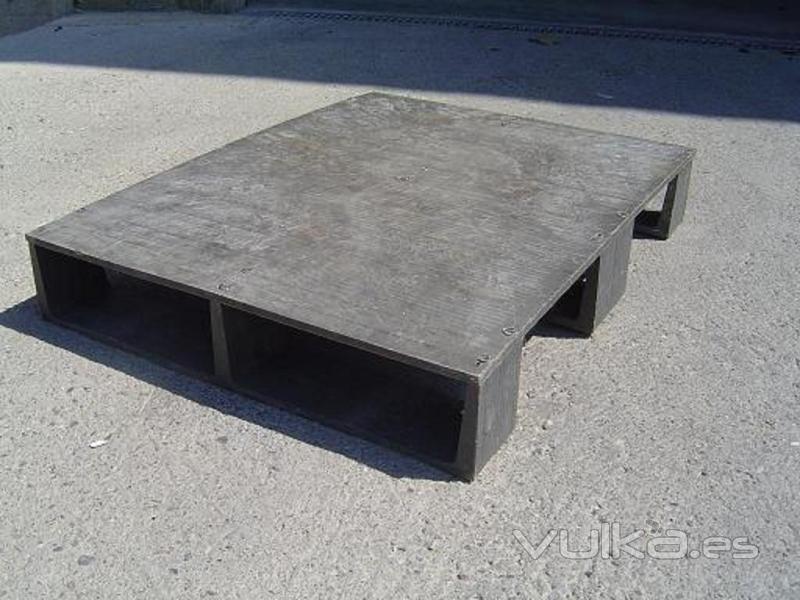 Palet plstico Syntec 600x800x120 mm. Carga dinmica: 500-600 Kg