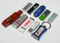 Gran variedad de modelos en memorias USB. 