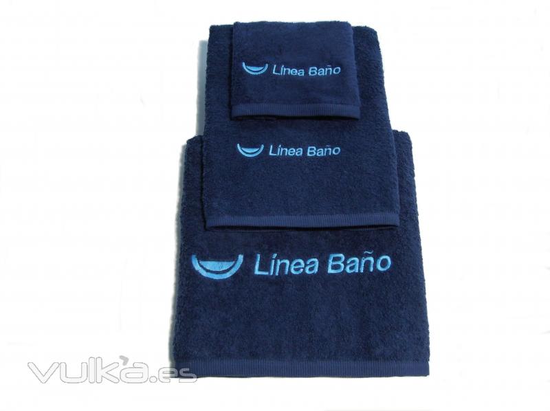 Toallas de rizo para el bao firmadas Linea Bao (Azul Marino)
