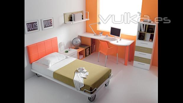 Dormitorio juvenil con cama con ruedas