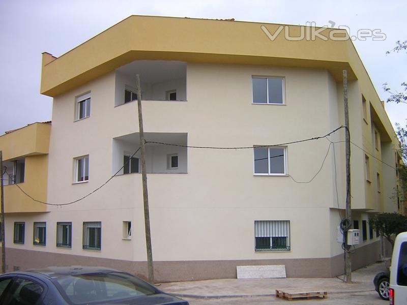 Edificio 29 Viviendas Paseo Estacin Malagn (2007)_1