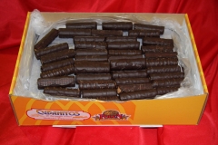 Cubanitos de barquillo baado de exquisito chocolate.