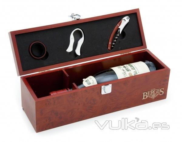 SETS DE VINO EN MADERA DE RAIZ