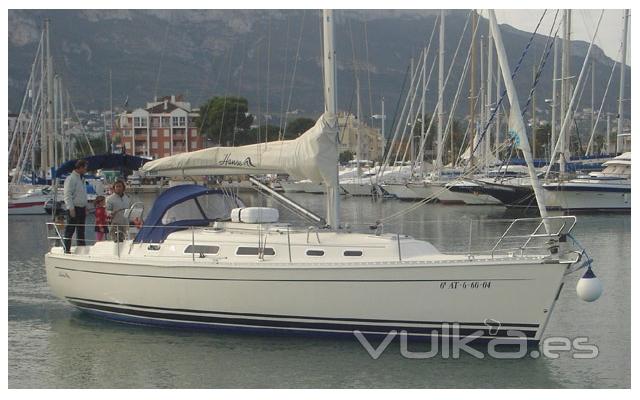 Hanse 371 barco a vela: http://www.exclusiveboats.es/hanse-371.html