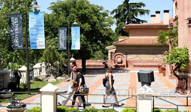 SAINT LOUIS UNIVERSITY - Madrid Campus