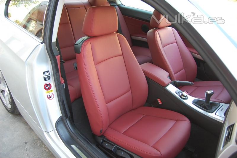 Interior BMW 3 Coupé 2008.Material OLIMPIA Rioja Jaguar
