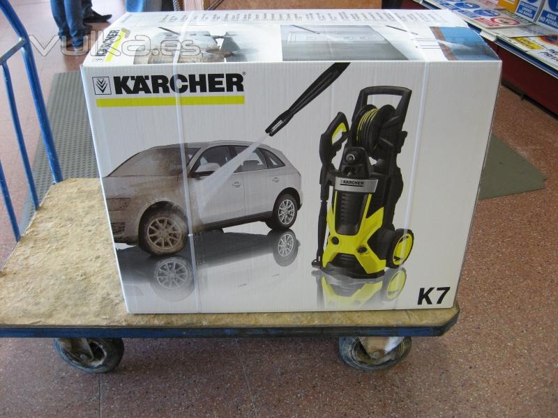 HIDROLAVADORA KARCHER K7.450 EN SU EMBALAJE.