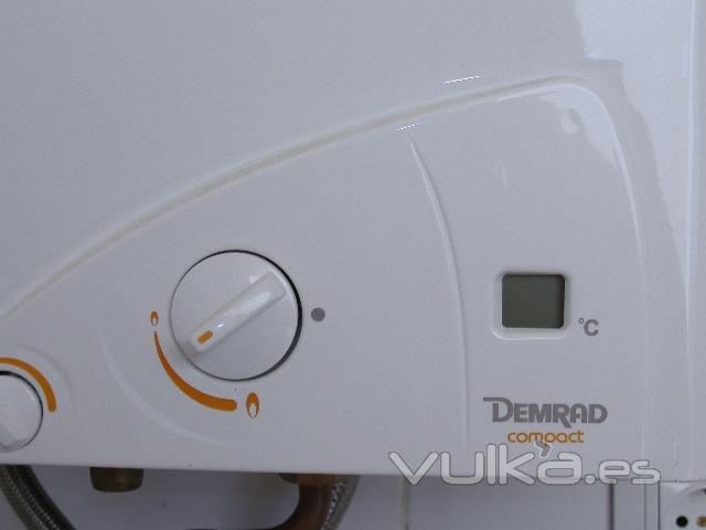 SAT OFICIAL DEMRAD. CALENTADOR AUTOMATICO DE GAS, 11 L. 