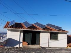 Fotovoltaica conectada a red sobre cubierta de vivienda