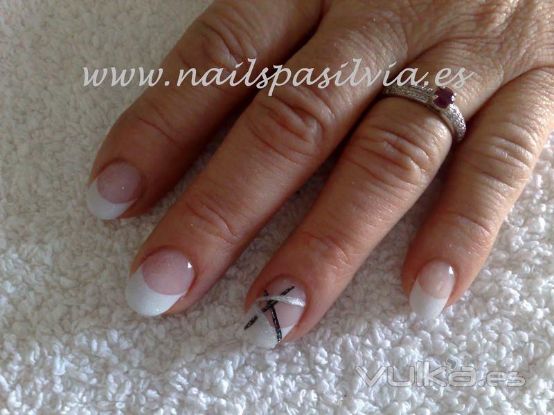 Uas de porcelana y gel 