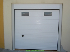 Foto 4 puertas de garaje en Mlaga - Abrimatic Axarquia S.l.l.