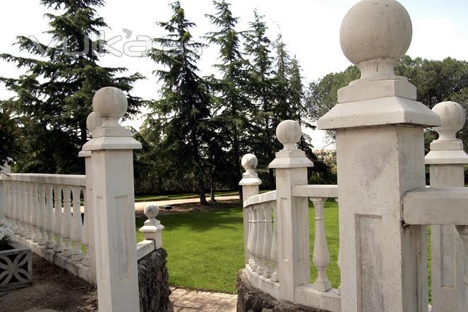 Bajada al jardin de FINCA LA CARPA DE CHAPINERIA