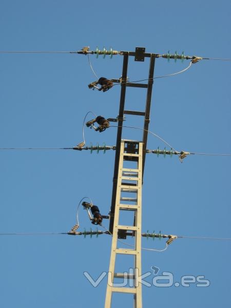 Torre presilla con un juego de XS.