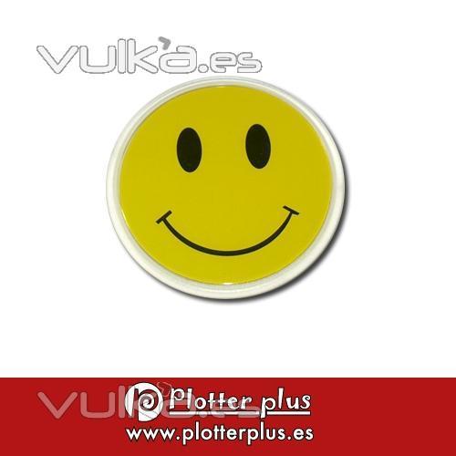 Posavasos divertidos de Smiley, para que cada vez que levantes el vaso descubras una sonrisa