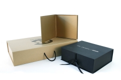 Estuches y cajas forradas rigidas en carton comacto