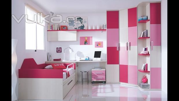 Nido y armario rincon con puertas paneladas en color rosa y fucsia