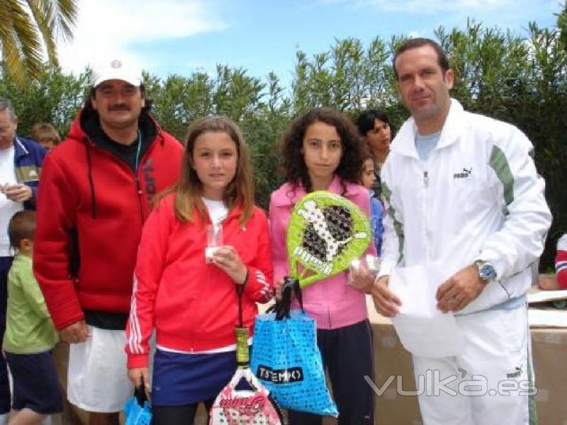 Club Deportivo BERGAMONTE - Padel, Tenis, Piscina y Gym