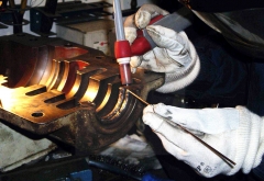 Soldadura de tig para realizar la reconstruccion de zona de bomba industrial desgaste por friccion metal metal