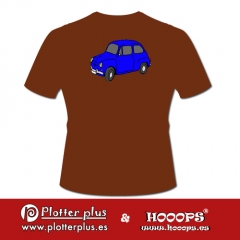 Camisetas hooops del 600 en plotterplus, una mezcla de objetos cotidianos y colores intensos en la coctelera, un