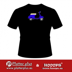 Camisetas hooops de vespa en plotterplus, una mezcla de objetos cotidianos y colores intensos en la coctelera, un
