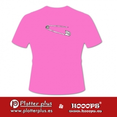 Camisetas hooops imperdible en plotterplus, una mezcla de objetos cotidianos y colores intensos en la coctelera, un