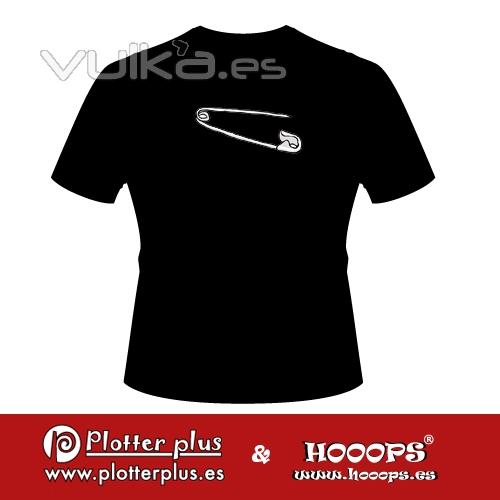 Camisetas Hooops imperdible en Plotterplus, una mezcla de objetos cotidianos y colores intensos en la coctelera, un ...