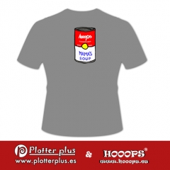 Camisetas hooops lata en plotterplus, una mezcla de objetos cotidianos y colores intensos en la coctelera, un mundo