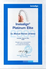 Dr roman es platinum elite en invisalign (maximo galardon)