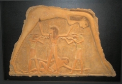 Relieve inspirado del papiro greenfield, xxi dinastia, egipto   87x60x4 cm