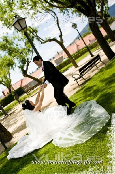 Daniel y Sara (http://www.anamirafotografa.com)