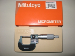 Micrometro mitutoyo