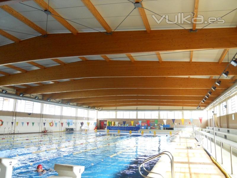 Cubierta piscina municipal de Figueres