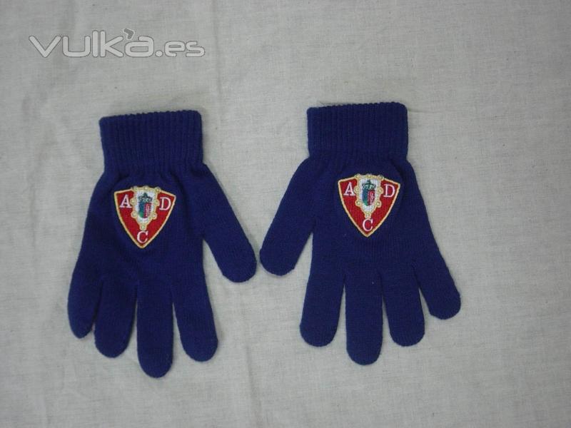 Guantes bordados