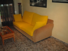 Sofa de 3 plazas con su tapizado original