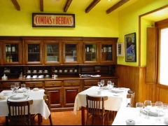 Foto 62 cocina casera en Asturias - Casa Tataguyo
