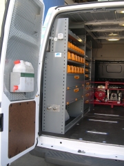 Equipamiento interior de furgoneta taller